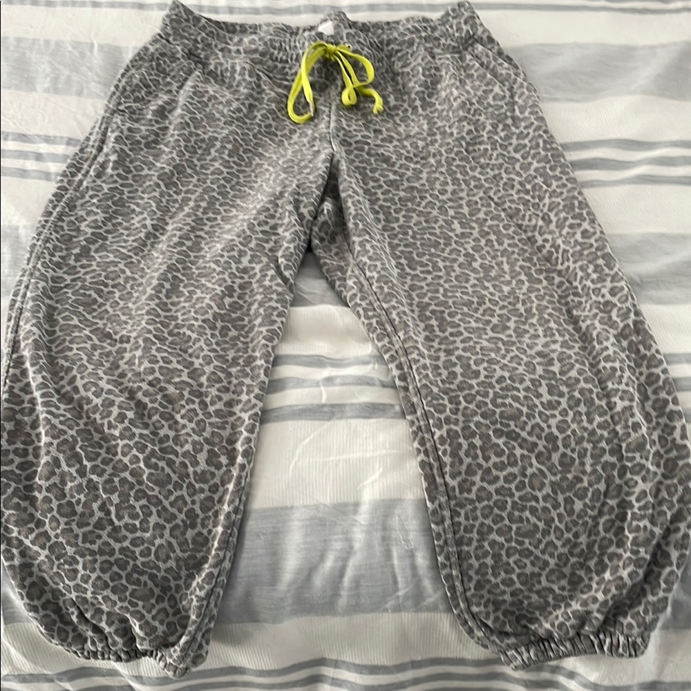 Lou & Grey Gray Leopard Print Pants with Yellow Accent